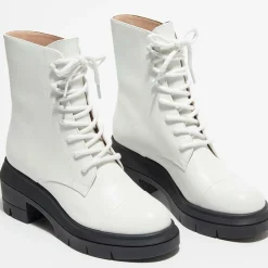 Stuart Weitzman Bottines|Boots en Cuir Nisha blanches - Talon 7,5 cm