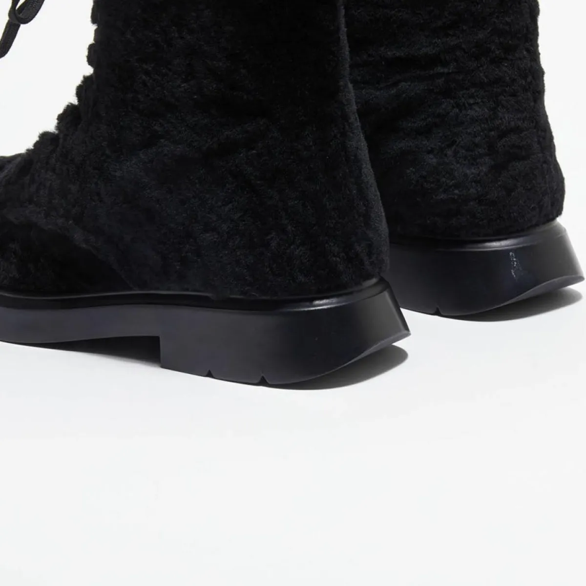 Stuart Weitzman Bottines|Boots en Peau de Mouton McKenzee Chill noires