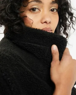 Lou Andrea Vestes, Blousons|Cape réversible en Fausse Fourrure Mont noire
