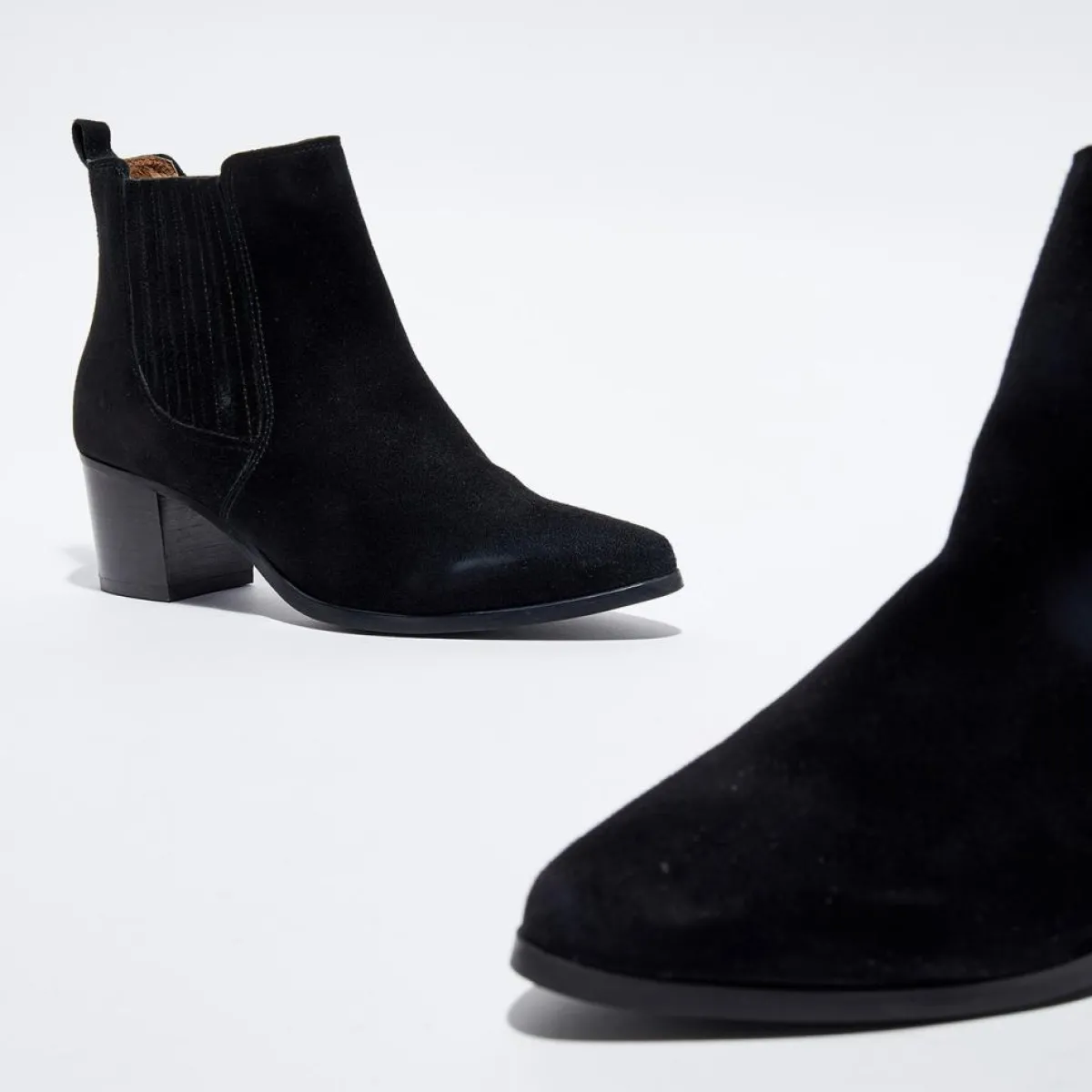 Cosmoparis Bottines|Chelsea boots en Velours de Cuir Fali noires - Talon 5 cm