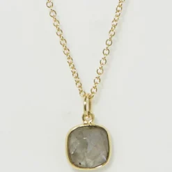 Moonstone Colliers|Collier Phybie Labradorite en laiton doré