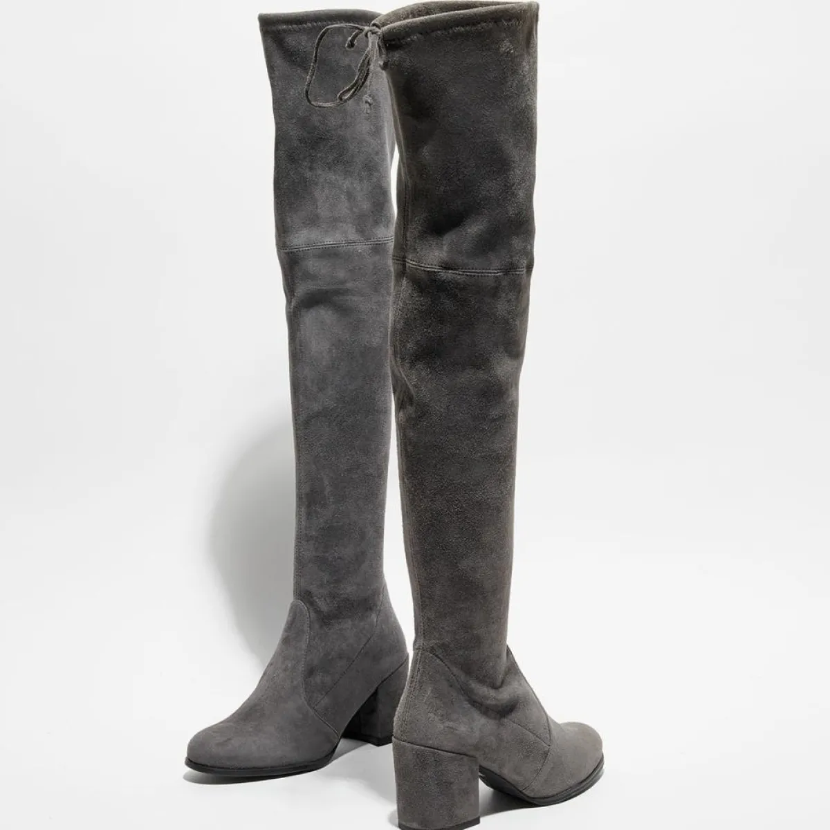 Stuart Weitzman Bottes|Cuissardes en Velours de Cuir Tieland grises - Talon 7.5 cm