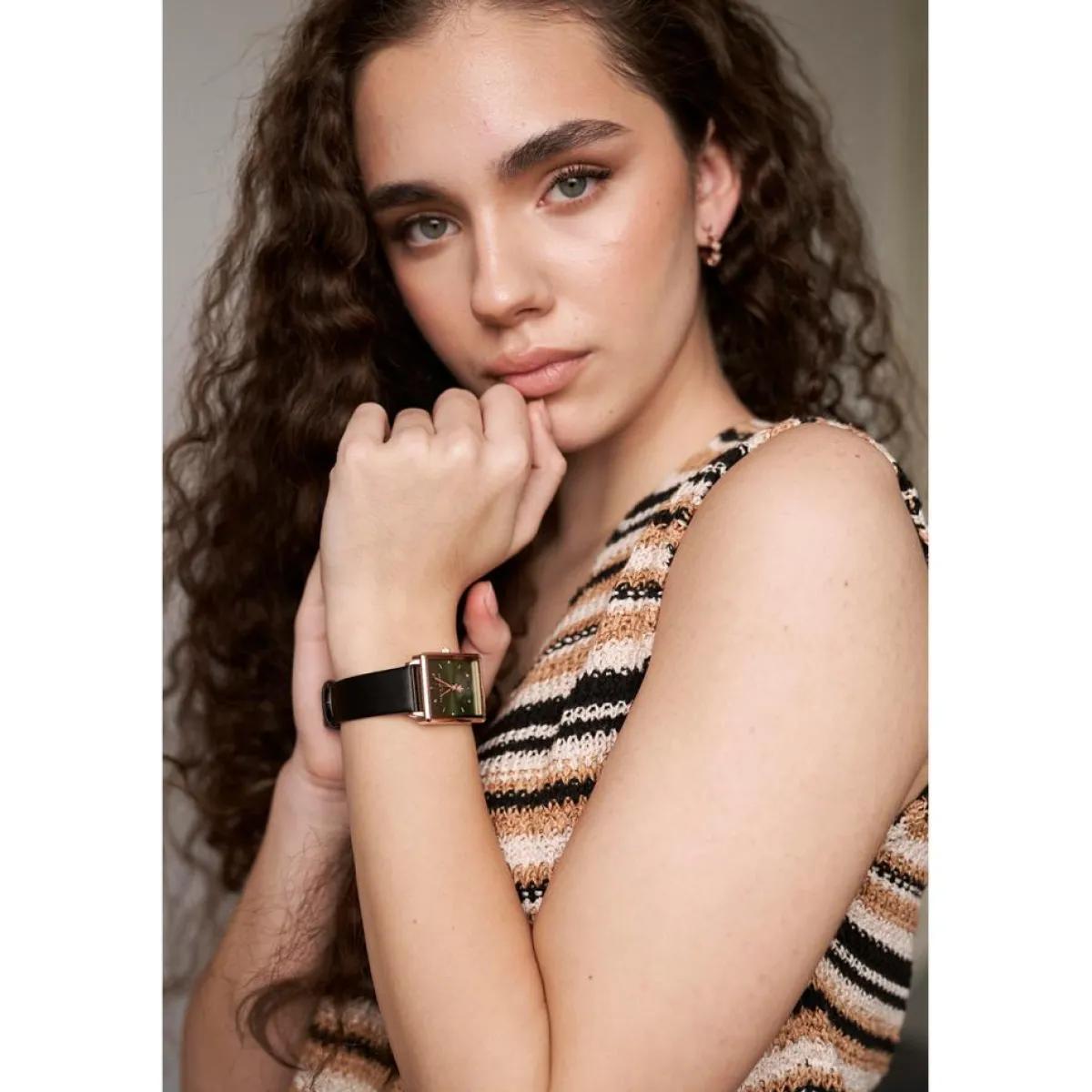 Amelia Parker Montres|Montre Femme Joyful Journey en Cuir noire