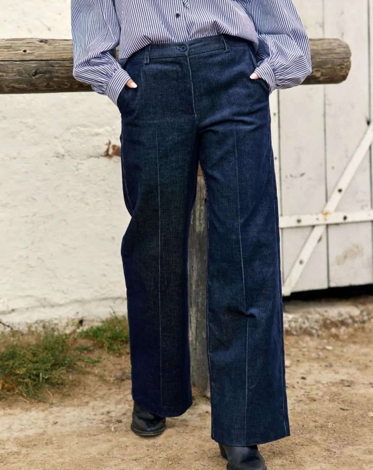 Lauren Vidal Pantalons|Pantalon en Velours côtelé Chiara nuit