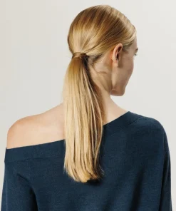 Rodier Pulls|Pull Abby 100% laine épaule nue asymétrique bleu pétrole