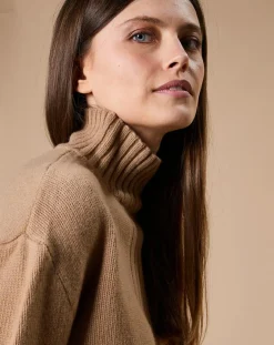 Oscar et Louise Pulls|Pull en Laine & Cachemire Ambre col montant 4 côtes camel