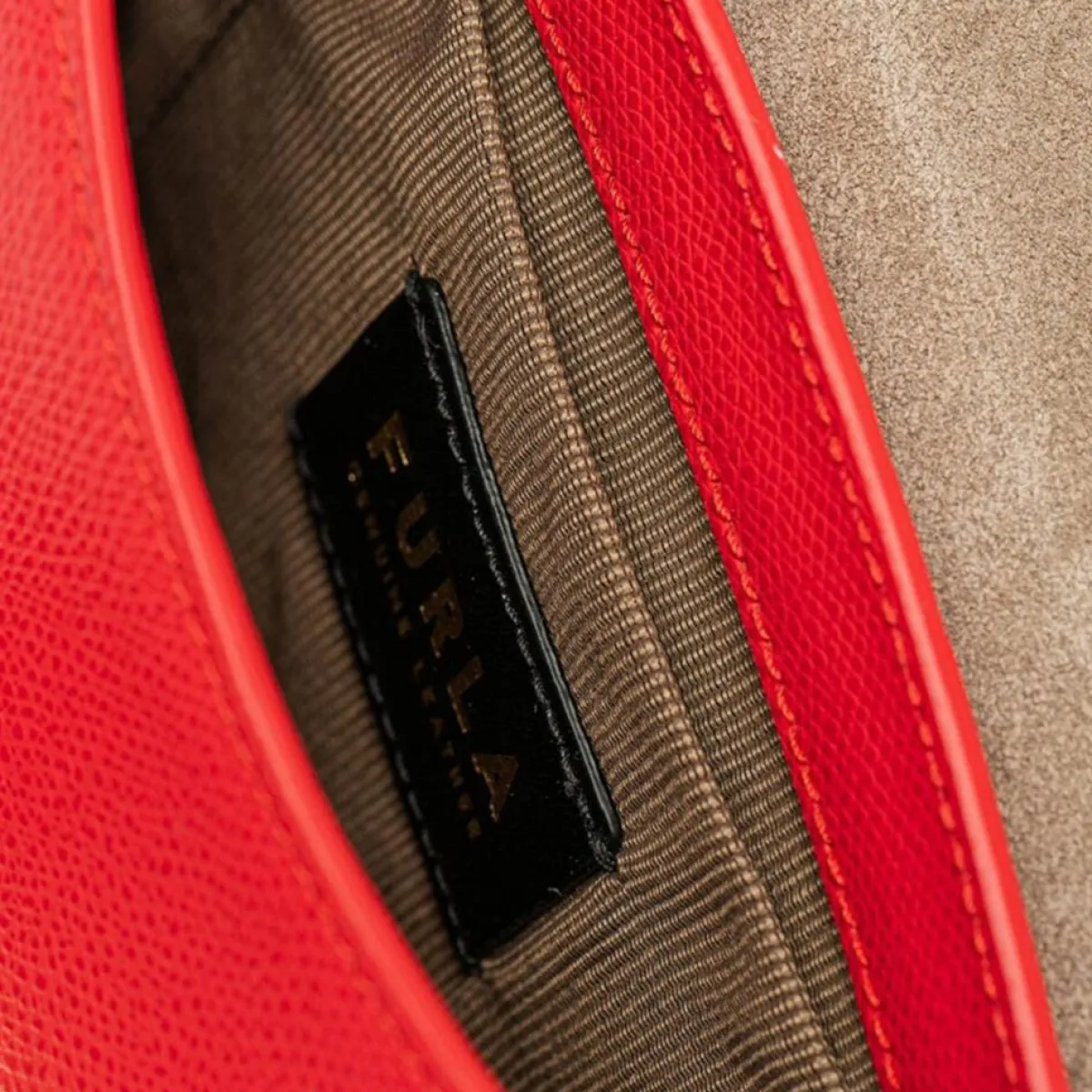 Furla Sacs|Sac bandoulière en Cuir Metropolis Mini rouge 17x15x8 cm