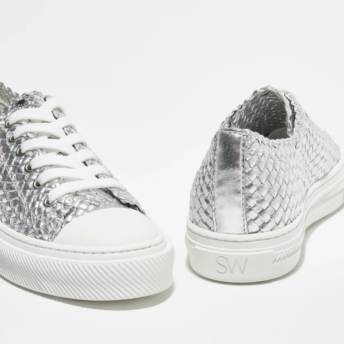Stuart Weitzman Baskets|Sneakers en Cuir Wova Low-Top argentées