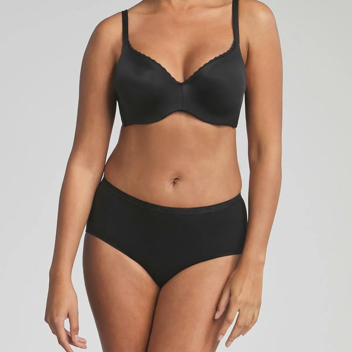 Playtex Lingerie, Nuit|Soutien-gorge coque amovibles armatures 24H Soft Absolu noir