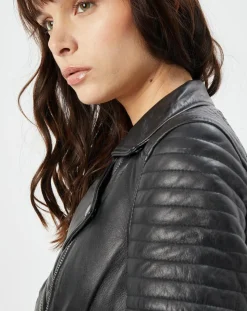 Blue Wellford Vestes, Blousons|Trench en Cuir Abby noir