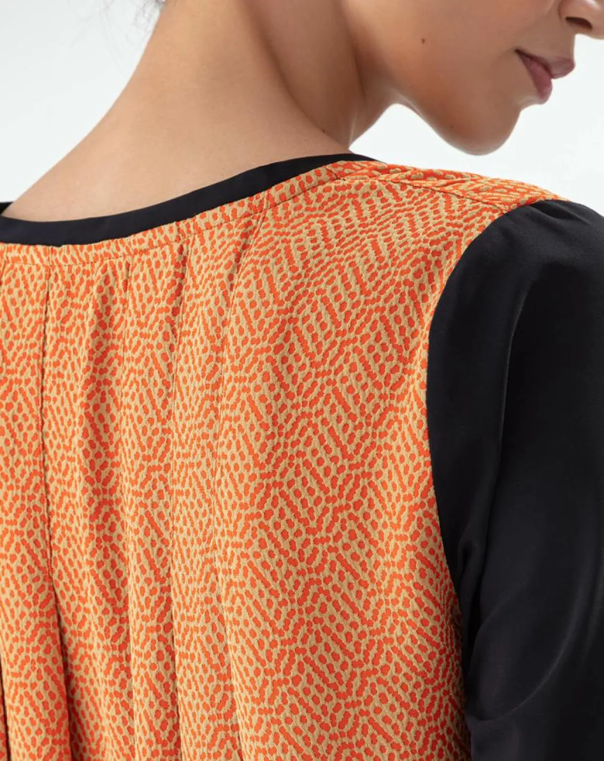 Bleu Blanc Rouge T-Shirts|T-Shirt Signe noir/orange perlee